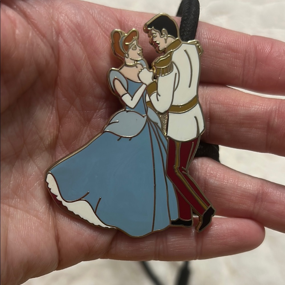Disney Cinderella And Prince Charming Exclusive Cast Bolo Lanyard